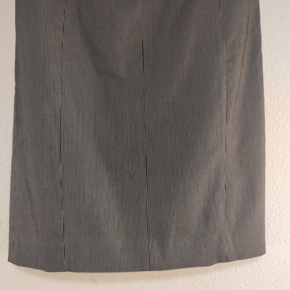 Express Design Studio Black White Pinstripe Lace Back Pencil Skirt Size 0 - Picture 7 of 10